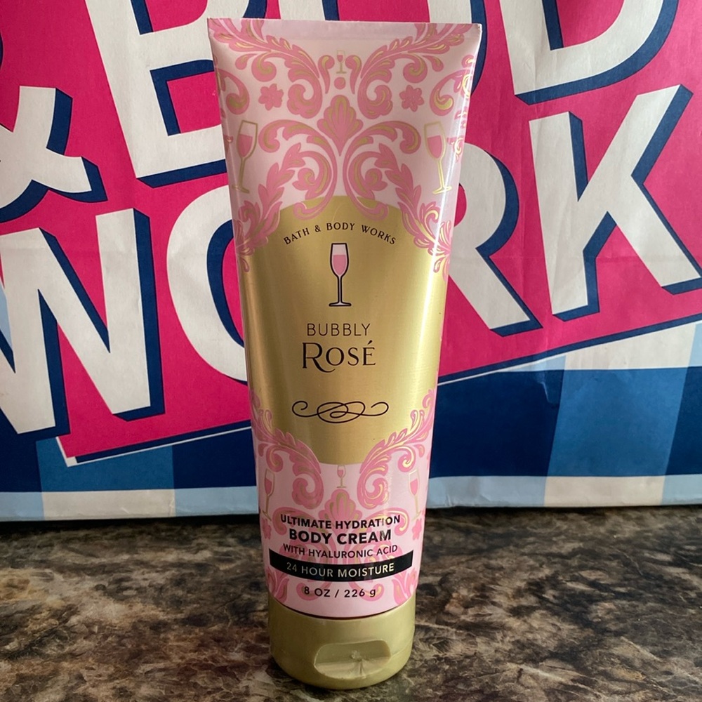 Bath & Body Works Bubbly Rose